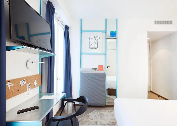 French TheoryHotel Parigi